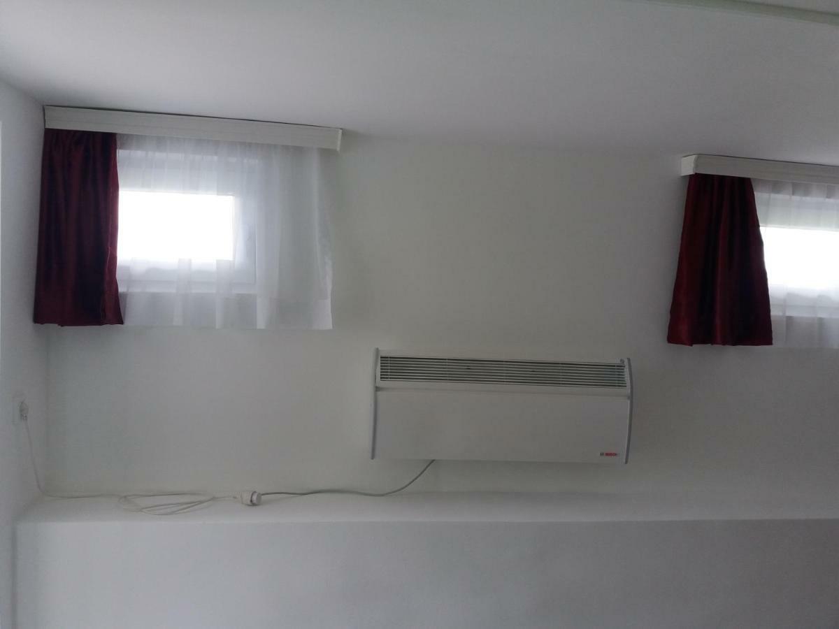 Guest House Baranin Pitomine Žabljak Extérieur photo